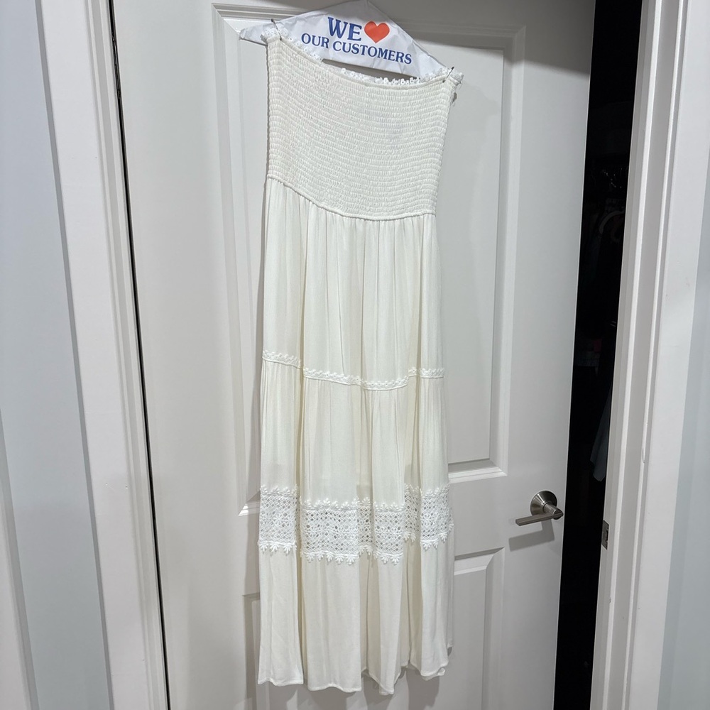 Zesica White Strapless Dress